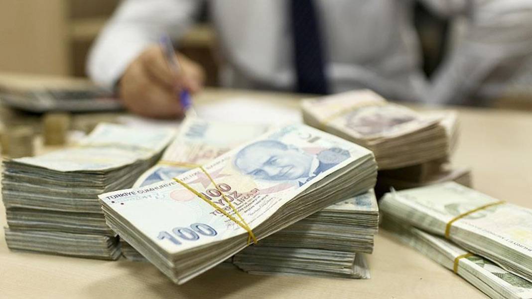 Emekliler bayram ikramiyelerini hangi tarihte alacak? İşte cevabı 7